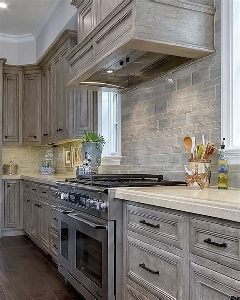 30 Grey Stained Kitchen Cabinets Decoomo