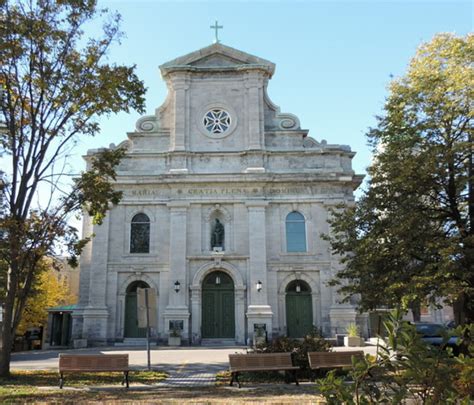 Église Notre Dame De Grâce Montréal