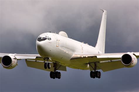 The E 6 Americas Doomsday Plane That Could Nuke Russia China Or