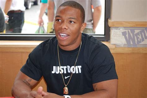 Ray Rice Punches Wife In Disturbing New Video Social News Daily