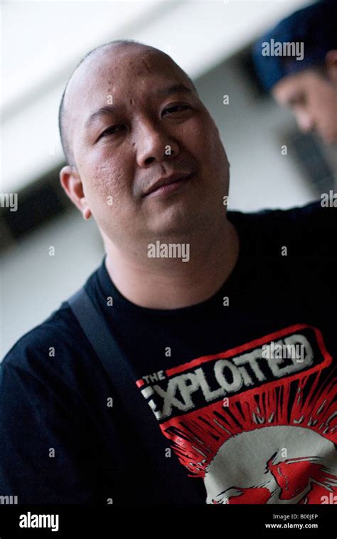 Skinhead Asia Hi Res Stock Photography And Images Alamy