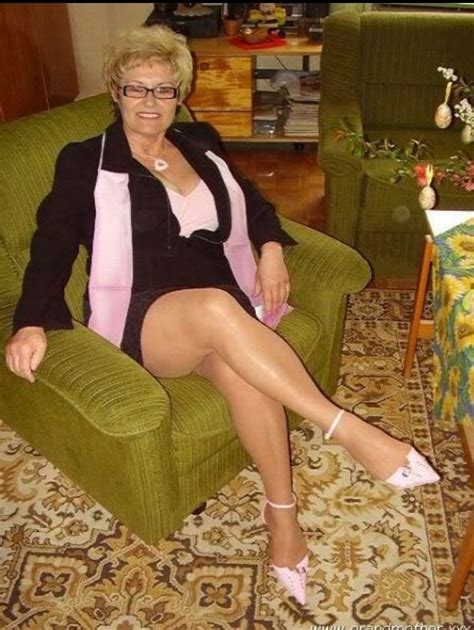 Pin On Mature Women Fully Dressed Hot Sex Picture