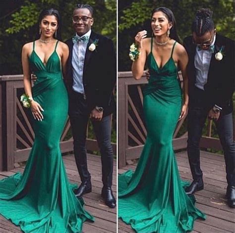 Pin By Viktoria On Prom With Images Green Prom Dress Dresses