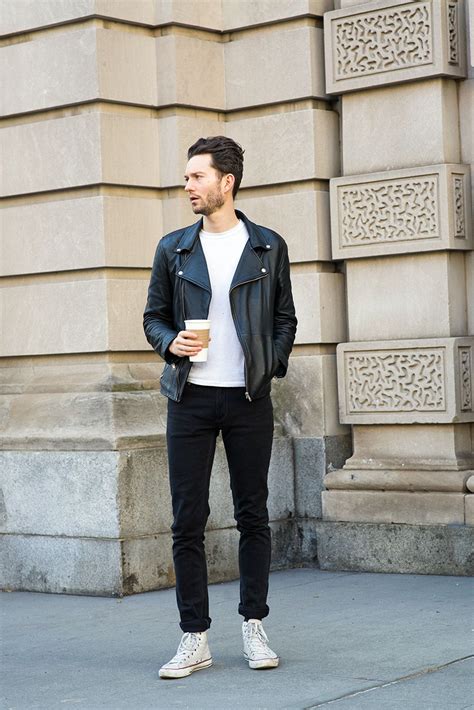 9 Cool Ways You Can Do With White Converse To Mens Get Impressive Look