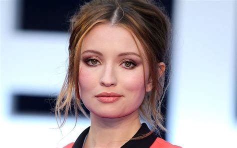 For her 2011 movie sucker punch, she had to undergo rigorous physical training. Emily Browning Height, Weight, Age, Wiki, Biography, Net ...