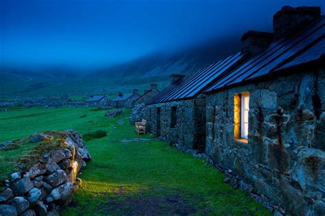 Picture Of Stone Houses On St Kilda Stone Cottages Stone Houses