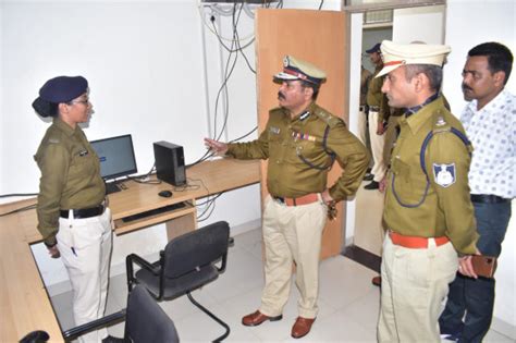 एडीजीपी ने किया सिविल लाइन थाने का निरीक्षण दिए निर्देश adgp inspected civil line police