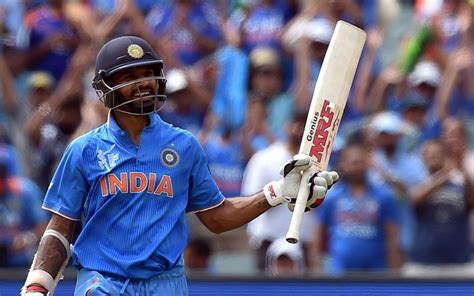 Varun dhawan, height, age, wife, girlfriend, family, biography & more. 'Tu to 15 runs banake out ho jayega' - Pakistan fans had ...