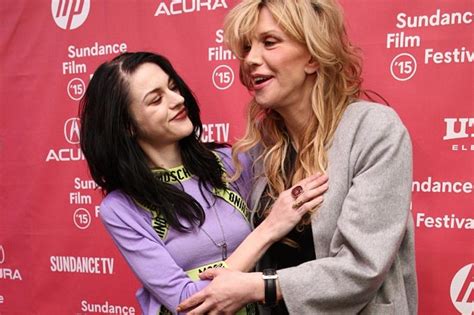 Courtney Love Frances Bean Cobain Reunite At Doc Premiere