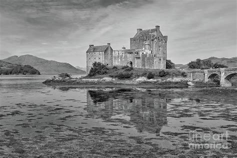 Eilean Donan Castle Black And White Photograph By Neil Maclachlan