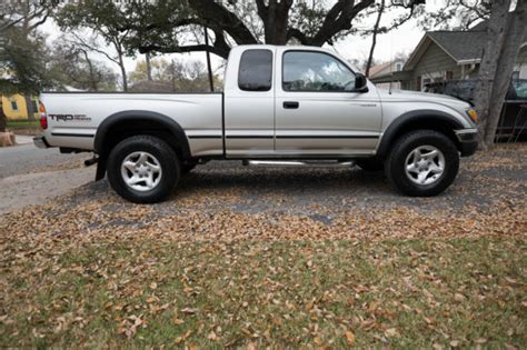 2001 Toyota Tacoma Dlx Extended Cab Pickup 2 Door 34l Silver 5 Speed