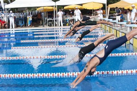 Ocho Medallas Seis Oros Y Dos Récord Para Los Nadadores De La Región En El Campeonato De España