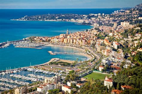 The early editions of the race started outside a local trattoria here over 100 years ago. Excursión a Dolceacqua y San Remo desde Cannes - Civitatis.com