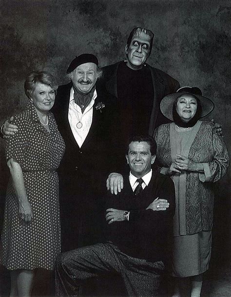 Pin By Dave Canistro On Tv Shows The Munsters The Munster Old Tv Shows