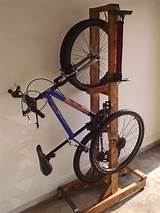 Pictures of Upright Standing Bike Rack