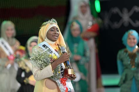 Hidden Beauty Miss Nigeria Wins Miss World Muslimah Crown Al Arabiya English