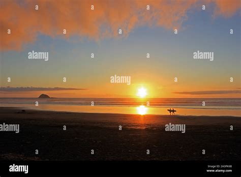 Colorful Sunset At Muriwai Beach Stock Photo Alamy
