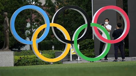 Los juegos olímpicos de tokio 1964, oficialmente conocidos como los juegos de la xviii olimpiada, fueron un evento multideportivo internacional celebrado en tokio, japón, entre el 10 de octubre y el 24 de octubre de 1964. Los Juegos Olímpicos de Tokio en 2021 probarán que "se ha vencido al virus"
