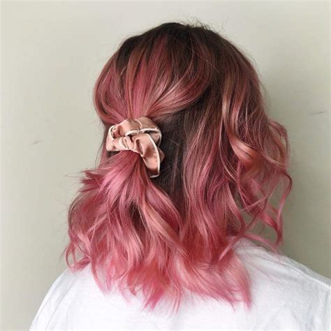 20 Medium Rose Gold Hairstyles Will Inspire You In 2020 Page 4 Dyed