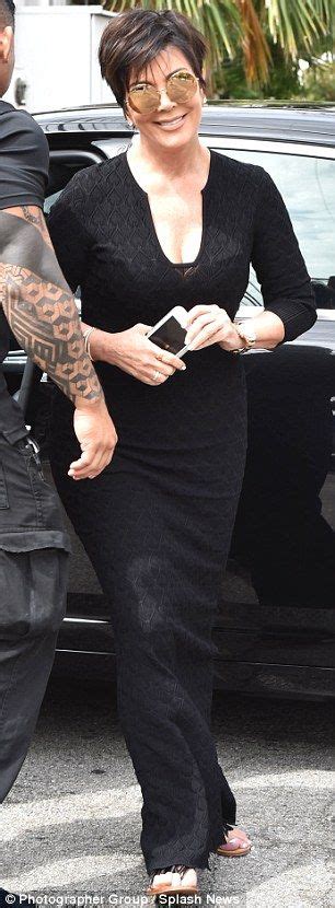 Kris Jenner Showcases Her Curvy Derriere In A Skintight Black Dress Kris Jenner Good Looking