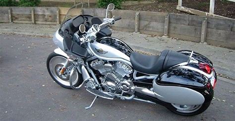 Harley Davidson Vrod Body Kits Here Is A V Rod With A Road Glide