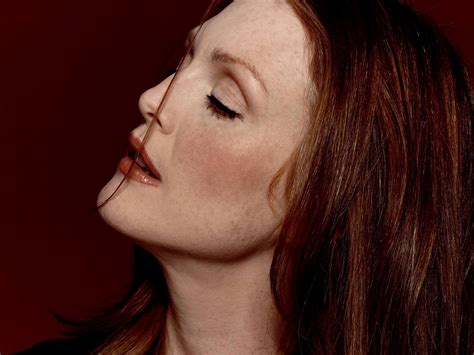 HOT PICTURES Julianne Moore Hot Sexy And Hd Wallpapers And Pictures
