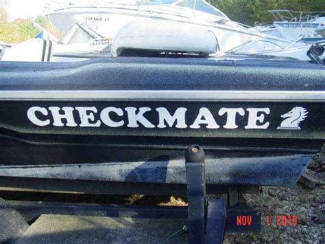 1985 Checkmate Eluder 19 Performance Outboard Hull Ga6163yt Lanier