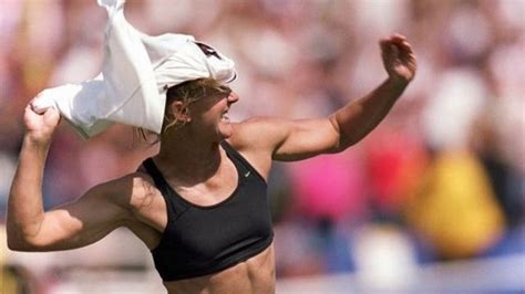 Jeux Olympiques Et Si Les Athlètes Concouraient Nus Comme Au Bon