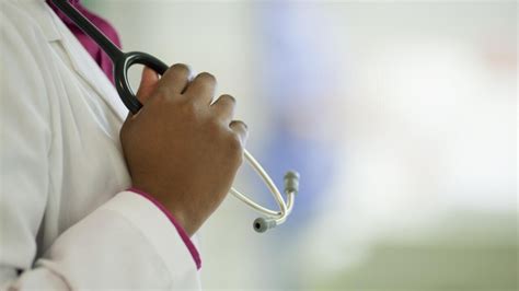 Greve Dos Médicos Em Moçambique O Maior Perdedor Vai Ser O Povo