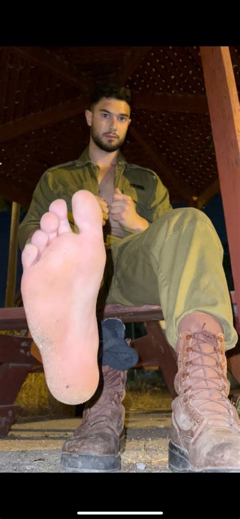 Israeli Men S Feet