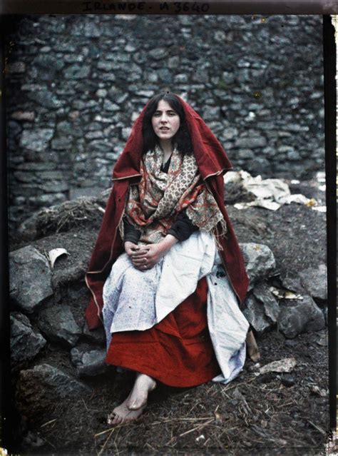 Irish Woman In Traditional Gaelic Dress 1910 Notablehistory Scoopnest