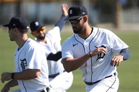 Tigers Include Non Roster Invitees Among Spring Training