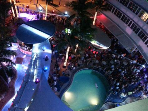 Clevelander Night Club One Of The Hottest Places To Go On A Sunday Night Come Check It Out Loc