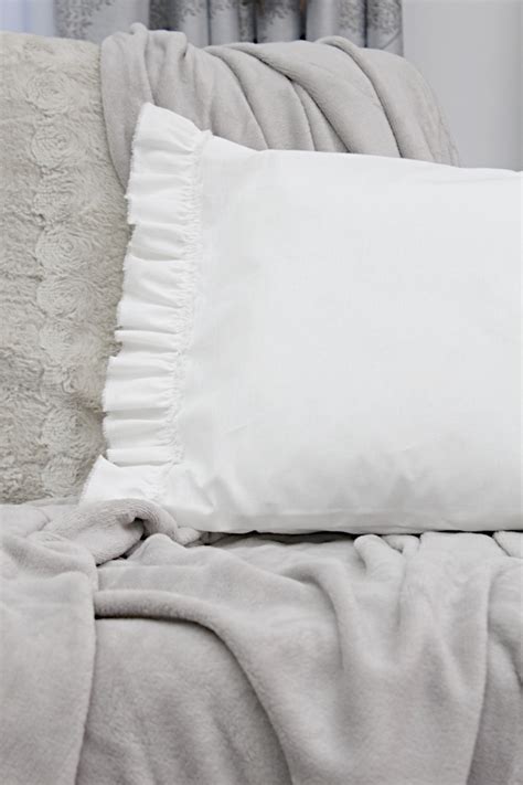 A wide variety of ruffle pillow options are available to you, such as material, use, and feature. Ruffled Pillow Case Sewing Tutorial For Farmhouse Style ...