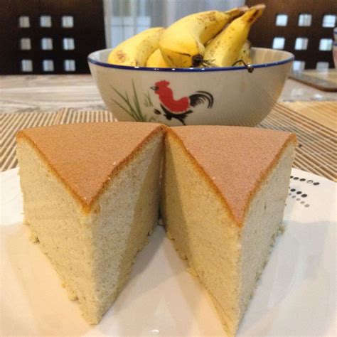 Most of us know they're a great source of potassium but i'm going to share some of the. Banana Ogura Cake | Resep