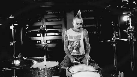 Travis barker, hdq wallpapers for free. Travis Barker Wallpapers - Wallpaper Cave