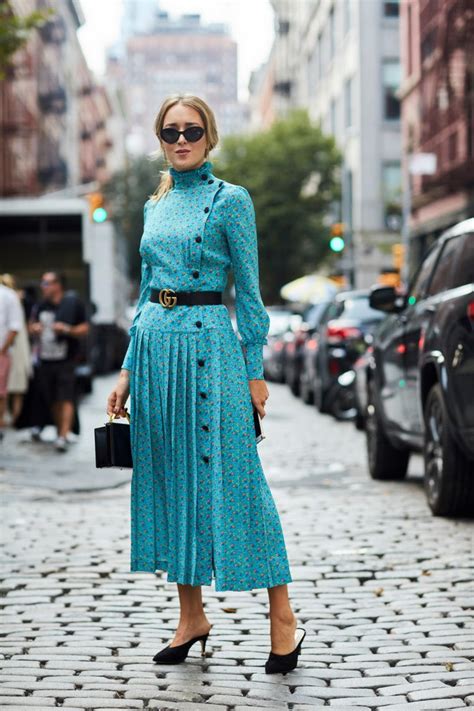 The Best Street Style From New York Fashion Week 2017 Glamour