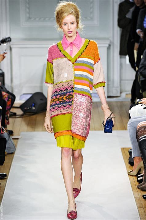 Knitwear Trends on the Runway Fall 2012: Moschino Cheap ...