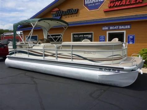 1999 Pontoon Boat Boats For Sale In Richland Michigan