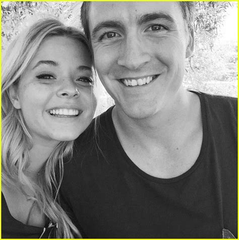 Pretty Little Liars Sasha Pieterse Engaged To Hudson Sheaffer Photo