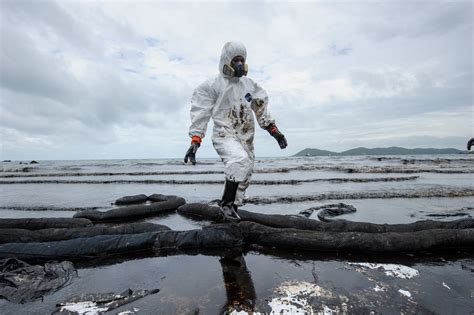 (iv)senarai terkini dispersant yang diluluskan oleh jabatan alam sekitar malaysia bagi penggunaan di perairan wilayah dan zon ekonomi eksklusif. Court Revives Lawsuit Against BP Over Alaska Oil Spill ...