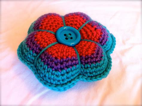 Free Patterns To Make Stylish Crochet Pin Cushions