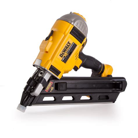 Almost every problem the dewalt cordless framing nail guns had seems to be solved by using larger and more powerful. Dewalt 1St Fix Framing Gun (Body Only) (DCN692N)