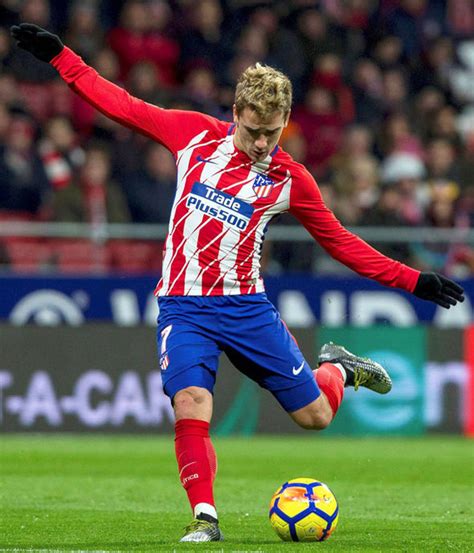 Antoine is the son of isabelle and alain griezmann. Barcelona ace Jordi Alba makes big claim about Antoine ...