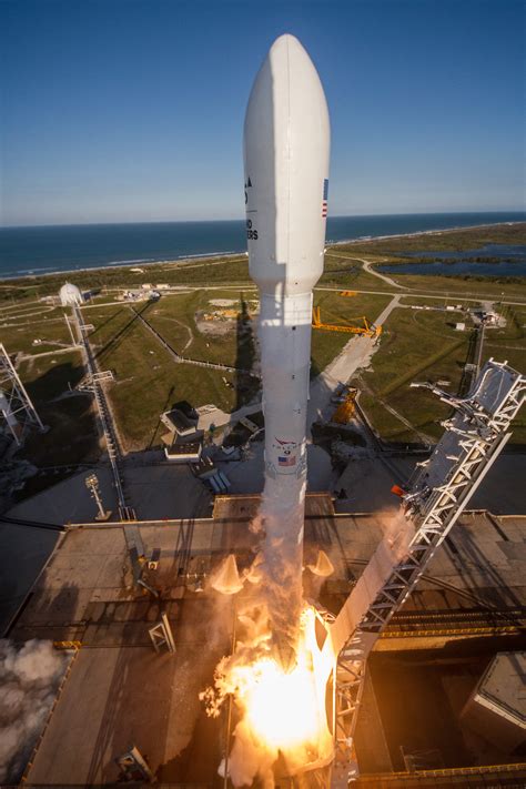 Photos Falcon 9 Blasts Off From Florida On First Re Flight Mission