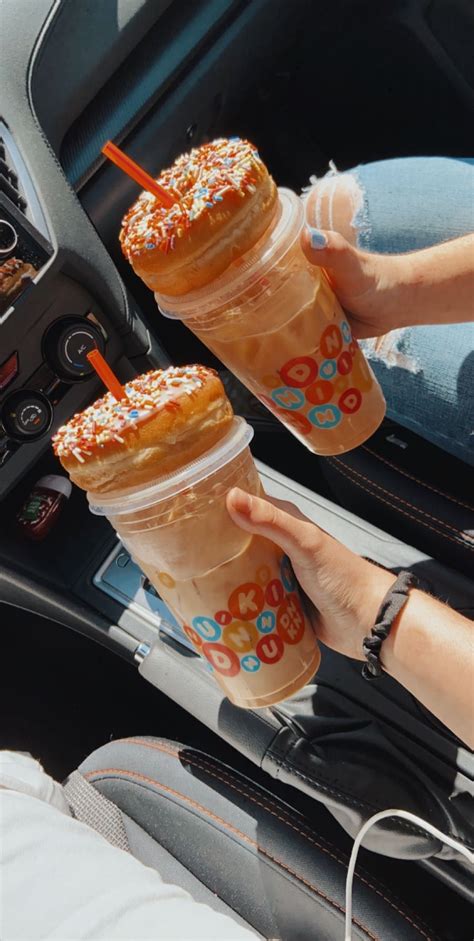 Iced coffee + french vanilla shot + toasted almond shot + almond milk dunkin', drives summer vibes in 2020 | Dunkin donuts iced ...