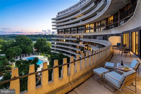 Information About The Watergate Condos For Sale And River Views In