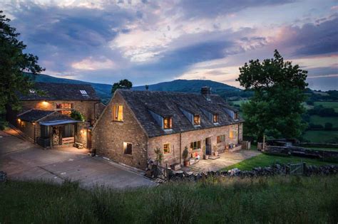 Modern Rustic Cottage In The English Countryside Of Herefordshire