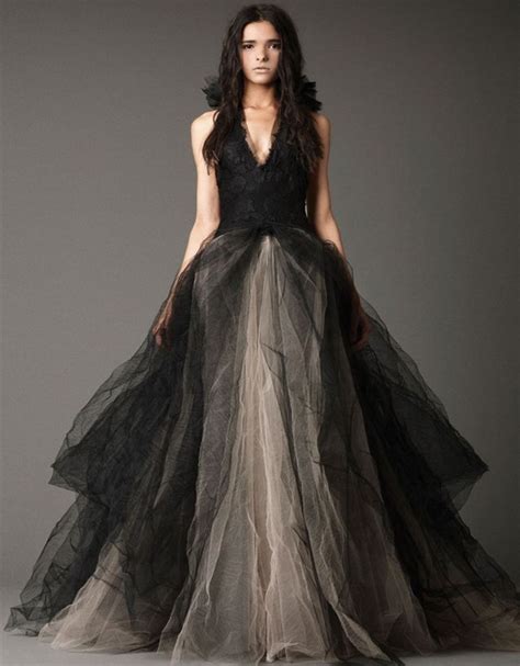 Elegant Tulle Black Gothic Wedding Dresses Lace A Line Bridal Bride