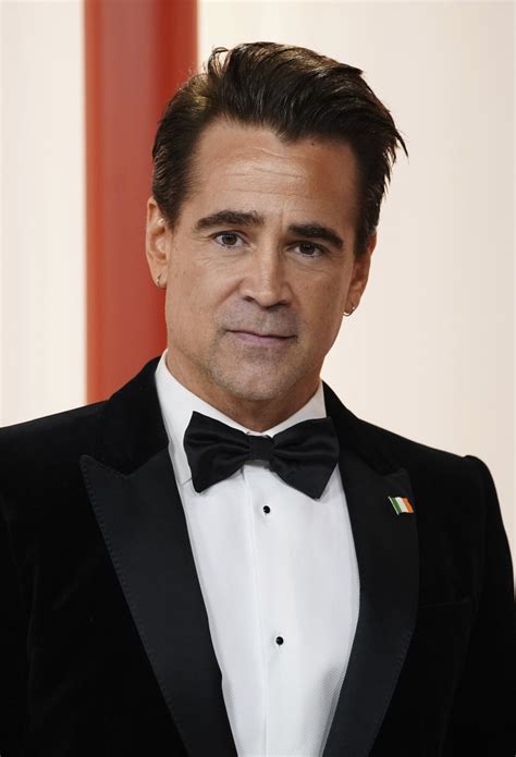 Colin Farrell Matches With 13 Year Old Son Henry At Oscars Red Carpet